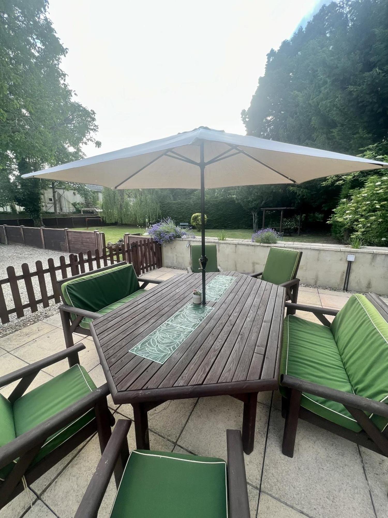 The Old Coach House * Witney